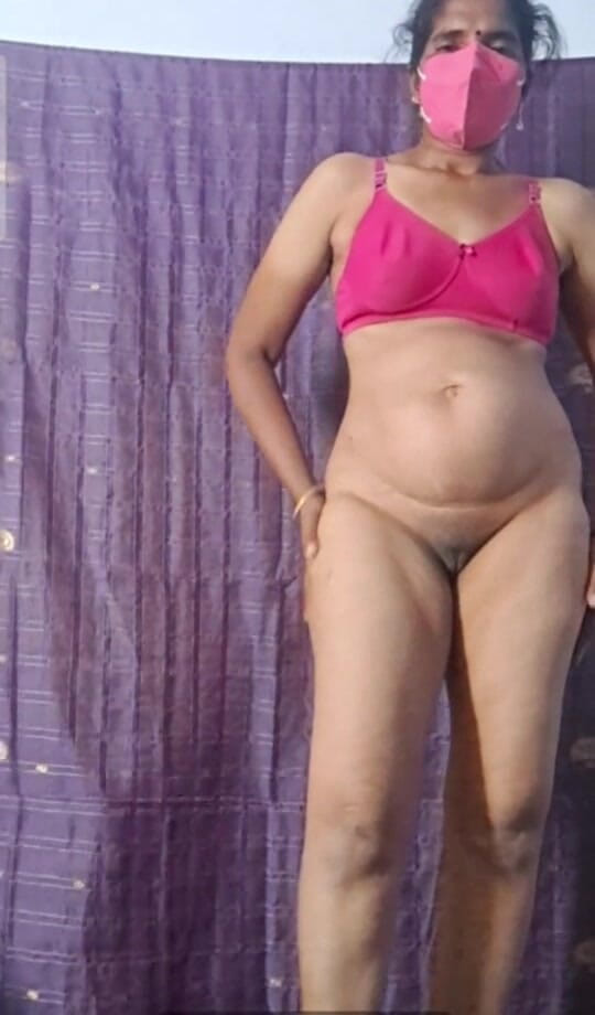 Jayaselvi: Spettacolo indiano zia nuda
