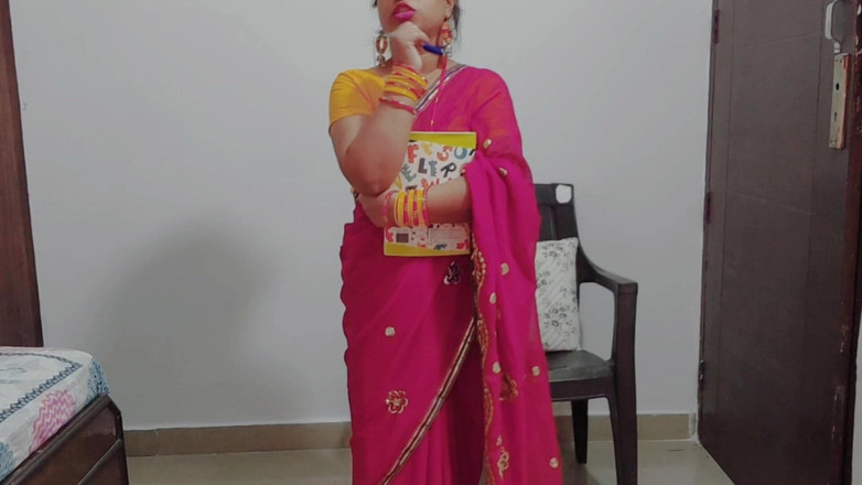 Hotty Jiya Sharmaa: 印度老师的阴户里有两根大鸡巴被狠操
