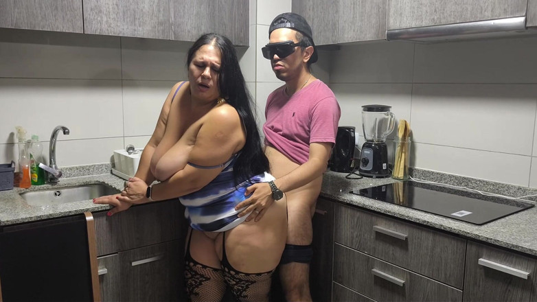 Riderqueen: Stiefmoeder en grote lul - video voor fans