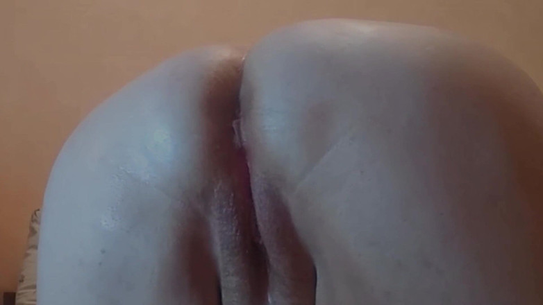 Zona901: My Wife Is at Work and I Fuck My Mother-in-law...