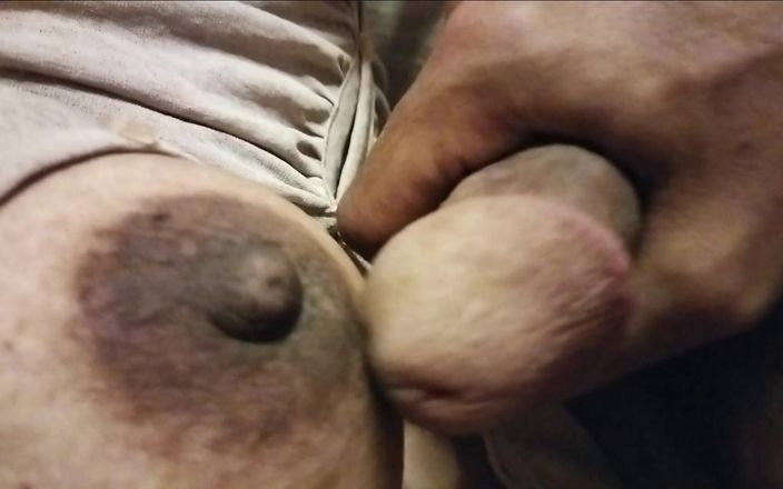 Lovely hairy pussy: Kutas końcówki masażysta ciemny sutek wykonane wytryski