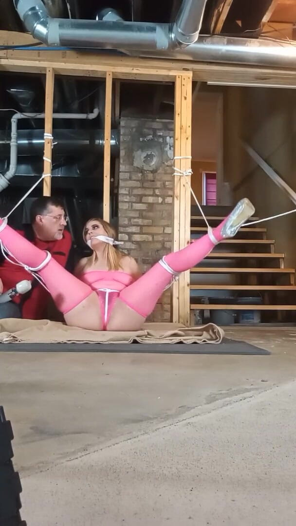 Tropical Lust: BTS bondage shoot