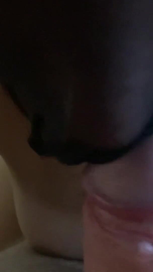 Blowjob in Light Pantyhose and Heels of a Very Slutty and Cum-thirsty MILF (CoppiaCollant)