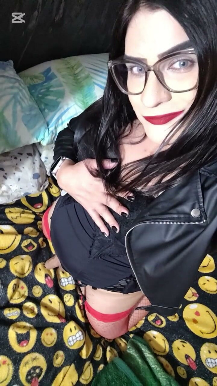 Vero boons: Sedente trans sottomesso grande culo vuole scopare