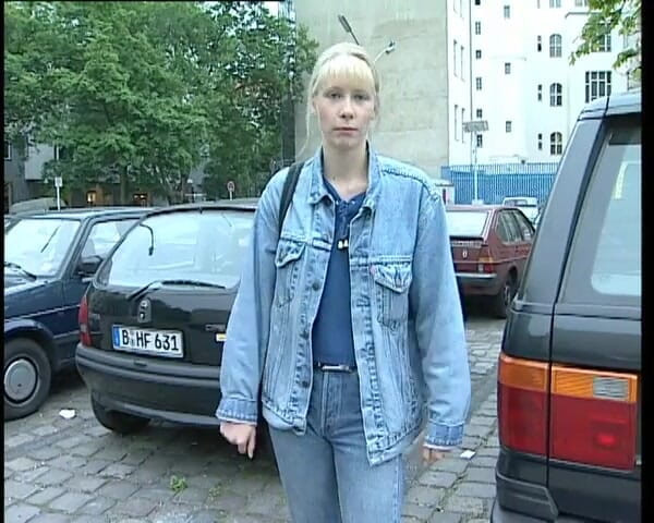 YOUR FIRST PORN: Meine muschi ist auch tóc vàng - bettina softclip âm hộ của...