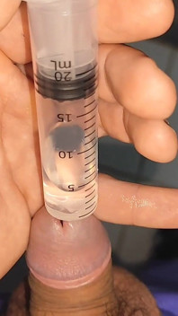Extreme Application to the Syringe Inside the Glans!!