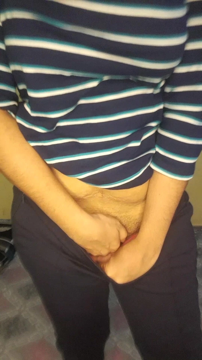 zarahkhan: Bengali Muslim Girl Wants a Dick
