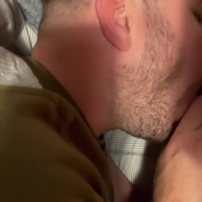 GlennandSonny: Sloppy Blowjob