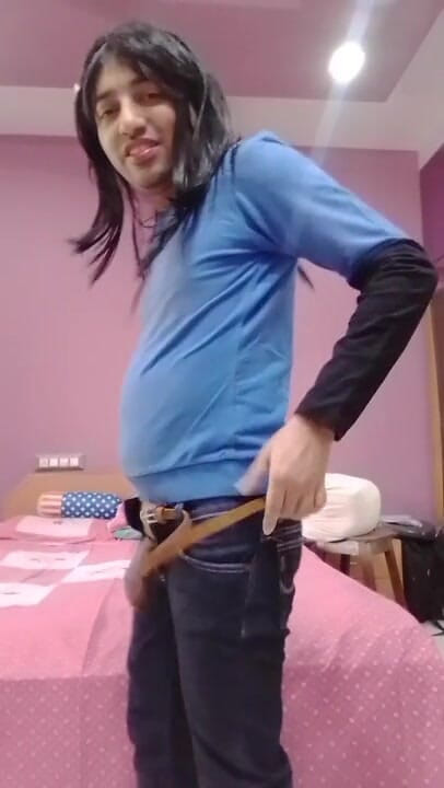 Cute & Nude Crossdresser: Cute sissy crossdresser femboy Sweet Lollipop in her sweet bedroom.