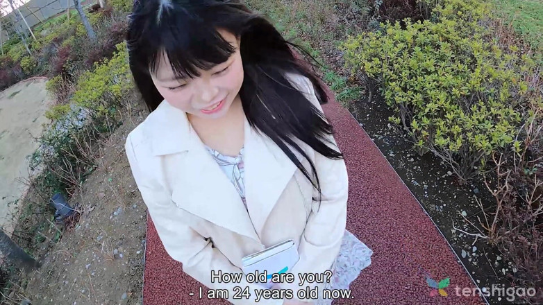 Tenshigao: Mai Toda menunjuk-nunjukkan pantat comelnya dalam seluar dalam dan pantyhose