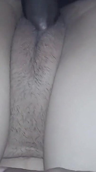 在派对期间不小心操了我的女朋友