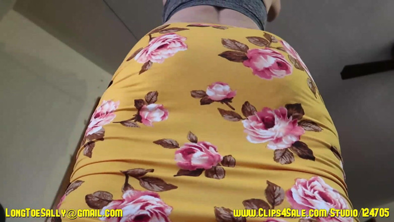 Long Toe Sally Big Buns: Stampa floreale twerking
