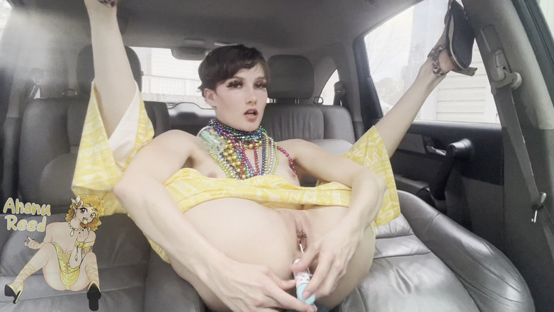 AhanuReed: パレードでのアナルプレイ