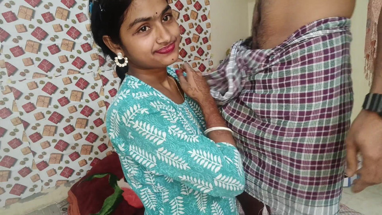 AmpleOunce283: 德西萨尔瓦妻子口交和手淫 - 射在衣服上和手指挑逗