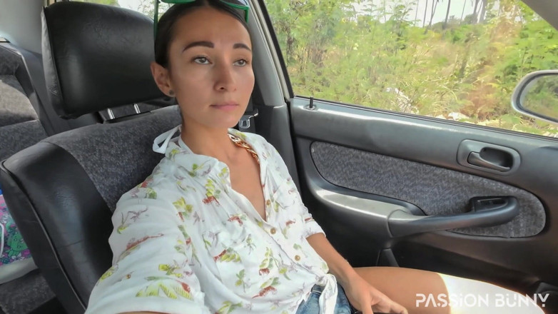 PassionBunny: Stuck in Car and Pee Inside on the Florr