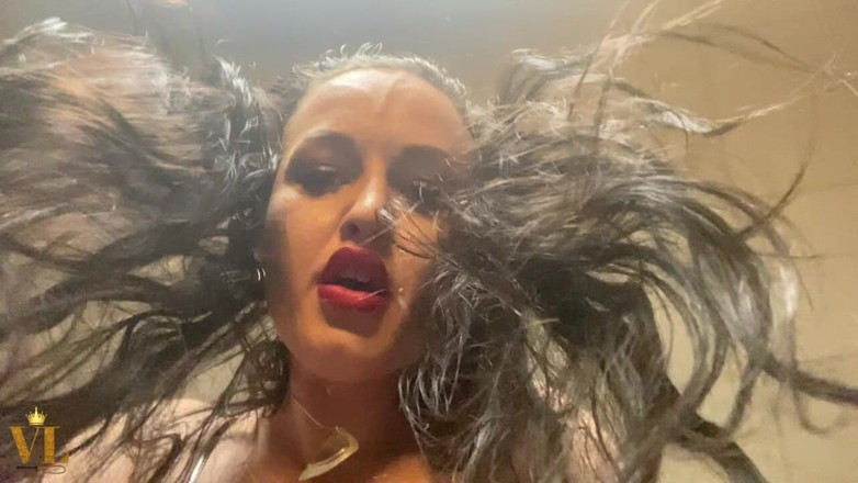 Vivienne l'Amour: Vivienne l'amour - ti scopo il culo e ti faccio la...
