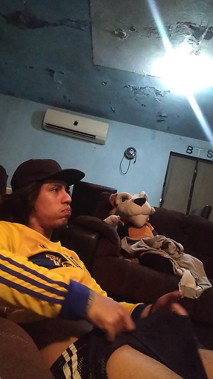 AlexAlejandro13: Nós Tocamos De Manhã Cedo