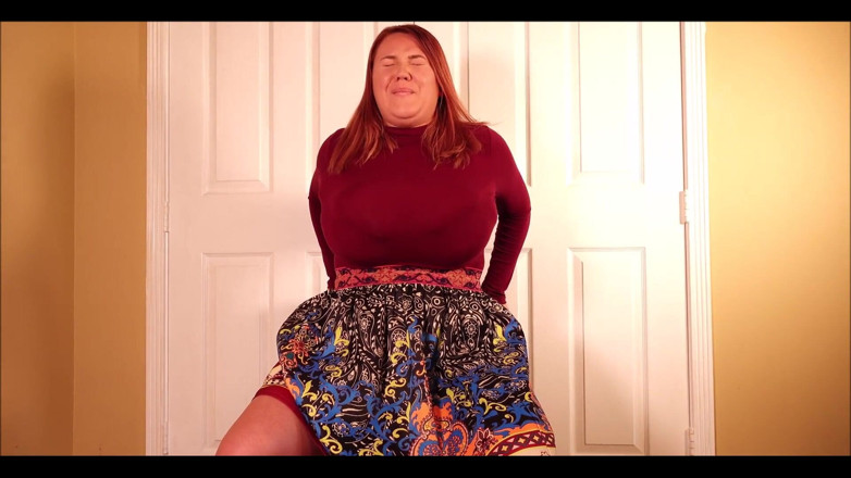 Annabelle Rogers: Tight Turtleneck Orgasms on Vibrator Chair!