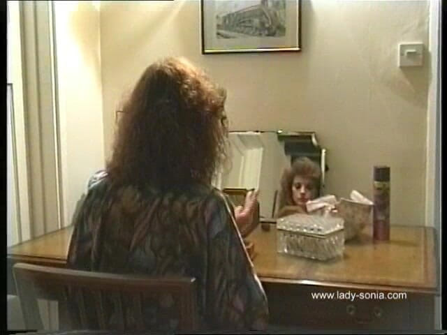 Lady Sonia: Haare und Make-up