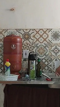 Hot Sex in the Kitchen with Vanesinha Mike
