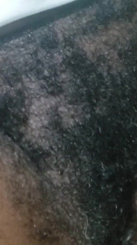 Sesso con la figa in compagnia di un amatore britannico crea una seducente fantasia adulta piena di chimica naturale