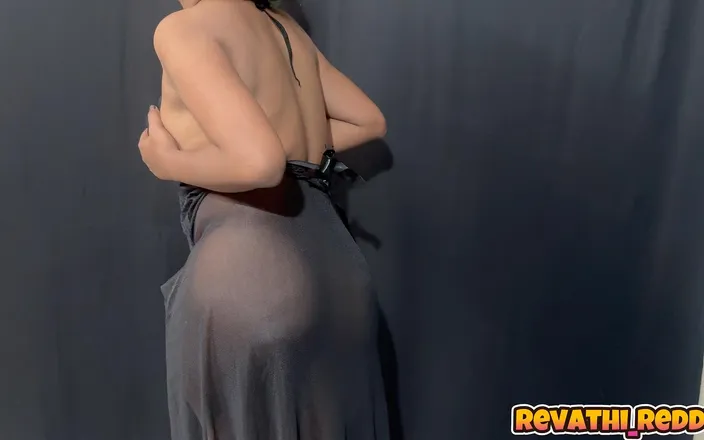 Revathi Reddy: Revathi Telugu Woman in Sexy Baby Doll Chemise Dress Masturabting