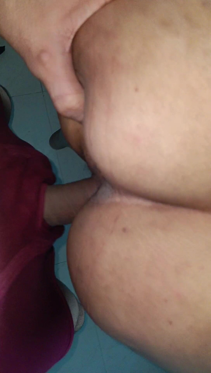 Poonamrandi143: Knullade svägerska i köket