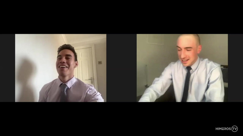 Himeros.tv: Bărbat în spatele costumului