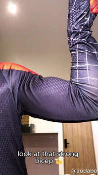 Suit Spiderman and Poses