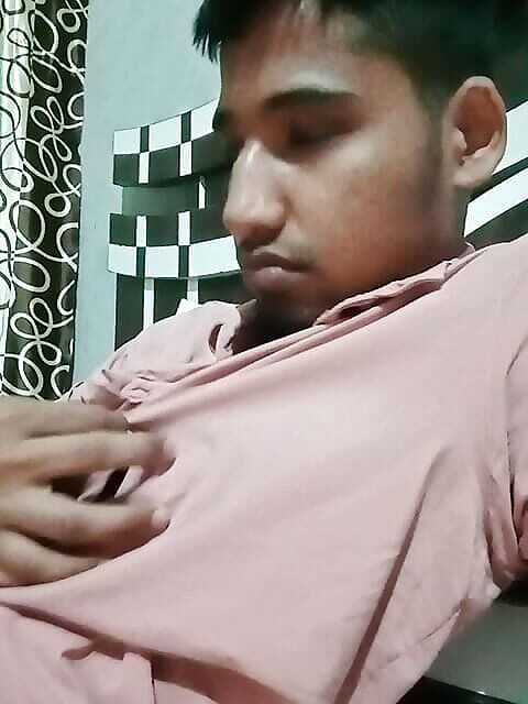 sexy_series: 手操手的英俊爸爸看着我。