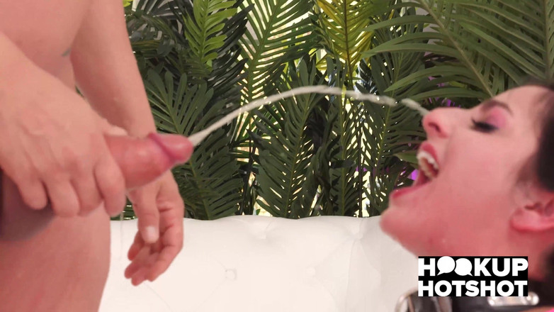 Hookup Hotshot: Kaitlyn Katsaros is geil voor de vervelende anale beurt van...