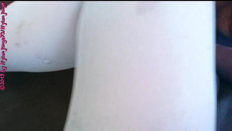 Nylonjunge: Pulă excitată de la un începător bisexual - fan Video 11 *** - partea 3