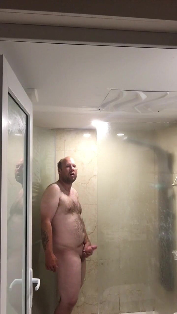 Bigwhitecock: Розваги в душі
