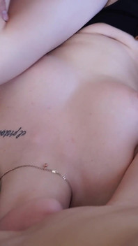 Sexo em grupo depois da festa