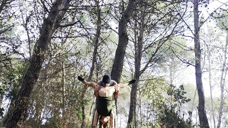 Magia Rosa: Andando com Ejaculação no Parque