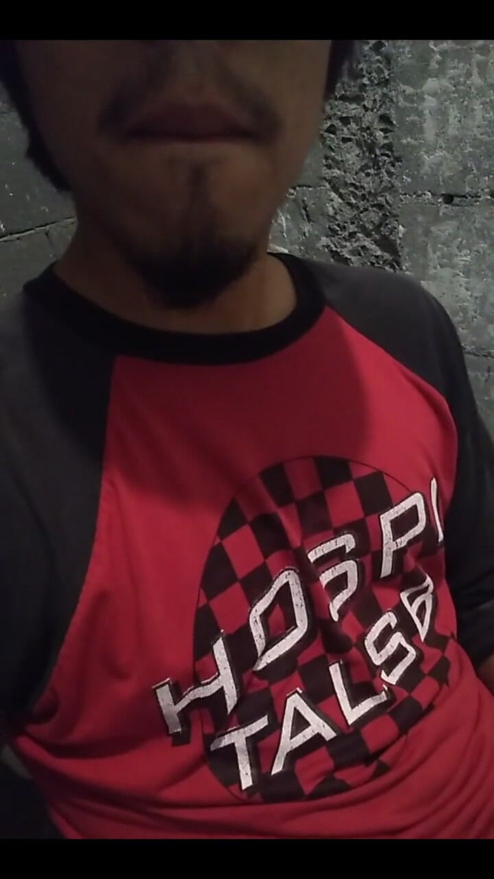 AlexAlejandro13: Masturbandosi