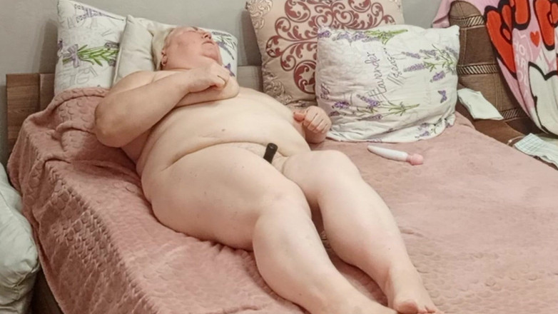 Zona901: Tetek besar dan jiran dengan pepek besar