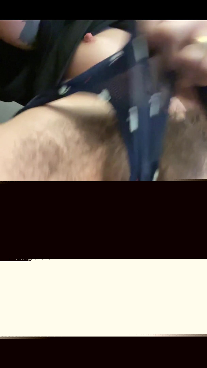 Pearlsage: Figa pelosa in mutandine sporche