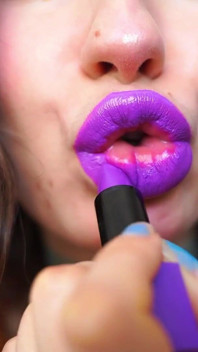 Violet Addicted Kiss