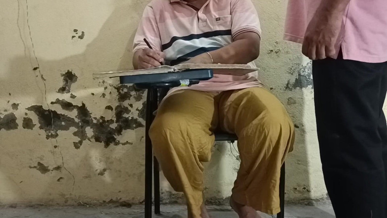 MHM: Секс красивой дези бхабхи с младшим сводным братом