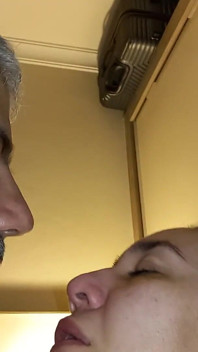 Nevlastní Dcera Deepthroat Trénink Šukání Obličeje