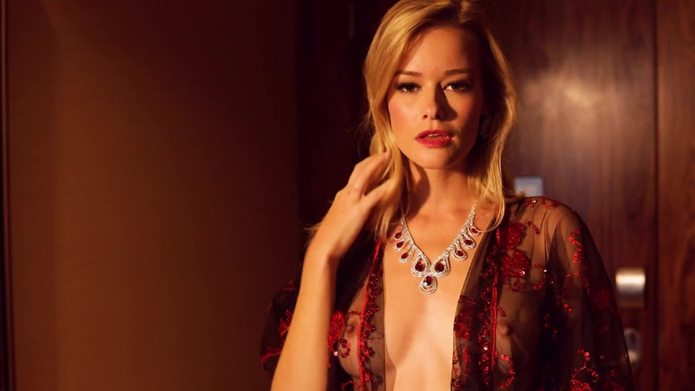 Black Label Magazine: Halatul Roșu