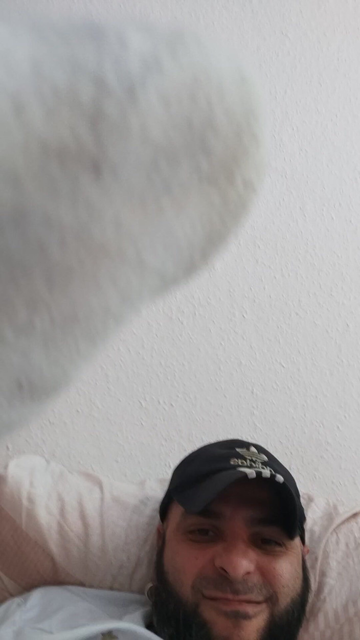 SmokedAlloy2: Dirtyjunkbro her zaman azgındır ve çorapsız çalışmaz!