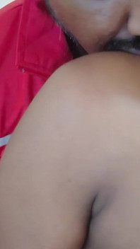 Il Ragazzo Delle Consegne Di Cibo Scopa La Zia Indiana Desi Tamil