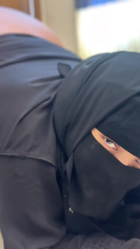 Parte 2 bella culo enorme e figa matrigna calda saudita