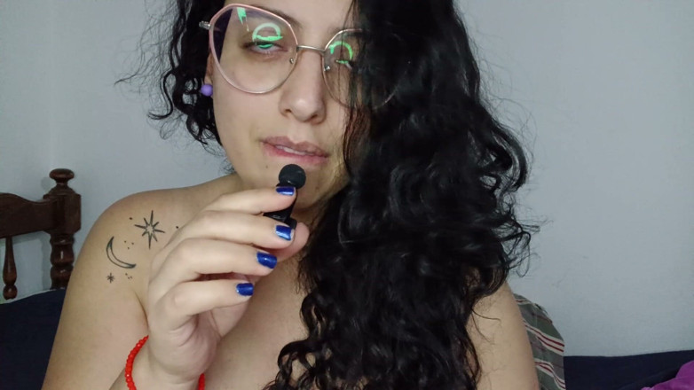Babyluna939: JOI - una latina tettona con il culo grosso si masturba...