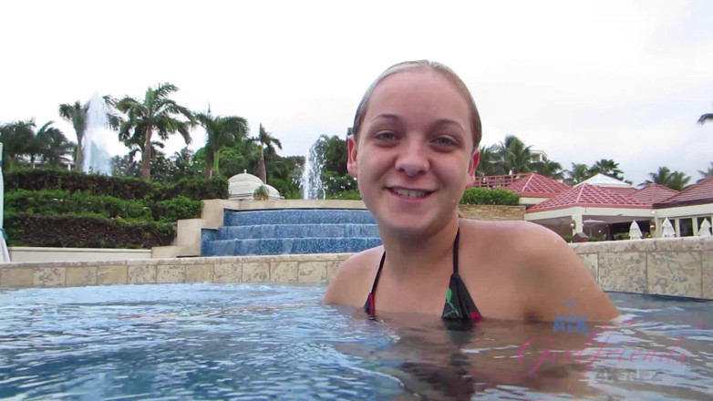 ATK Fans (Girlfriends): Vacanze virtuali in hawaii con cleo vixen parte 4