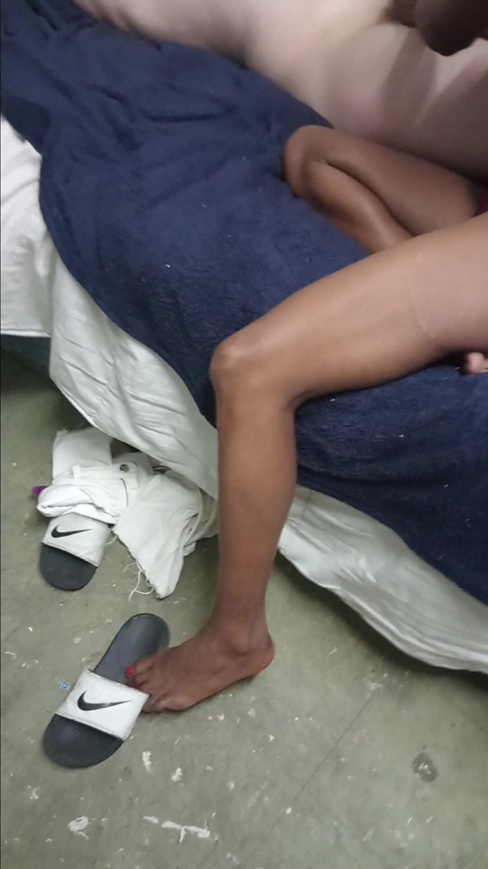 hothouse18xxx: 흑인 소녀 팬티 따먹고 뻑가는 오럴