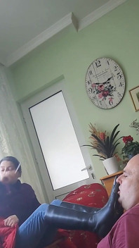 Umilire și labă cu picioarele