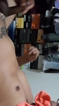 2596823964.mp4